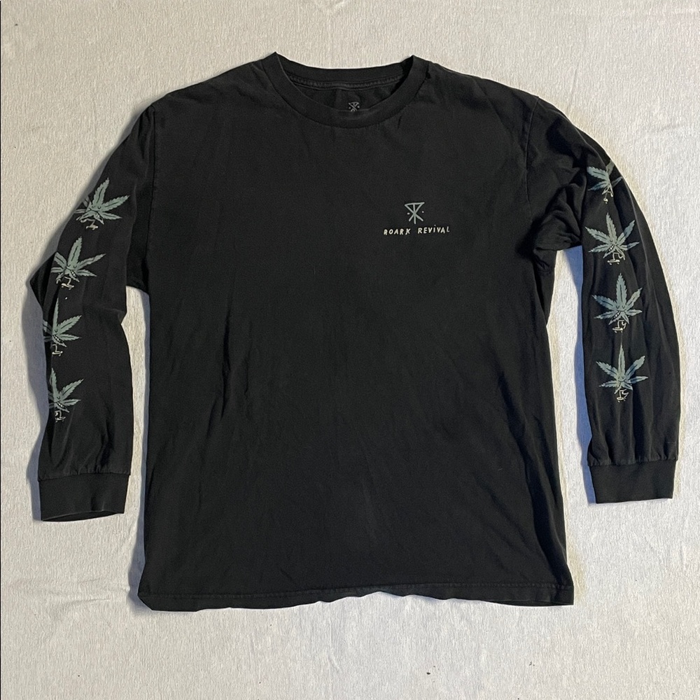 Roark Revival Long Sleeve with Leaf Design